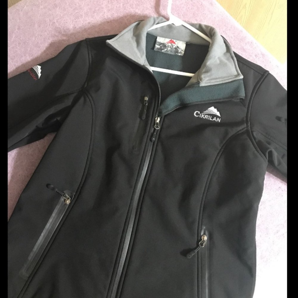 Womens Softshell Jacket - image 1